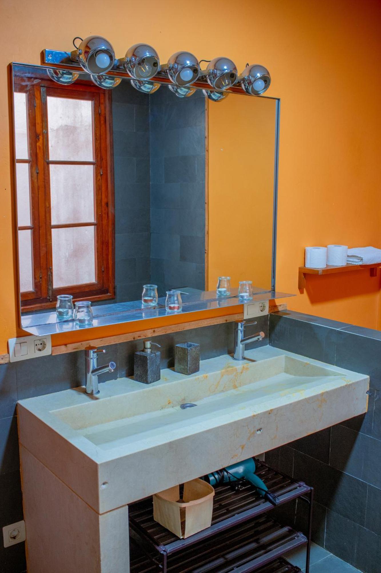 Apartamento Precioso Duplex Con Gran Terraza En Pleno Centro